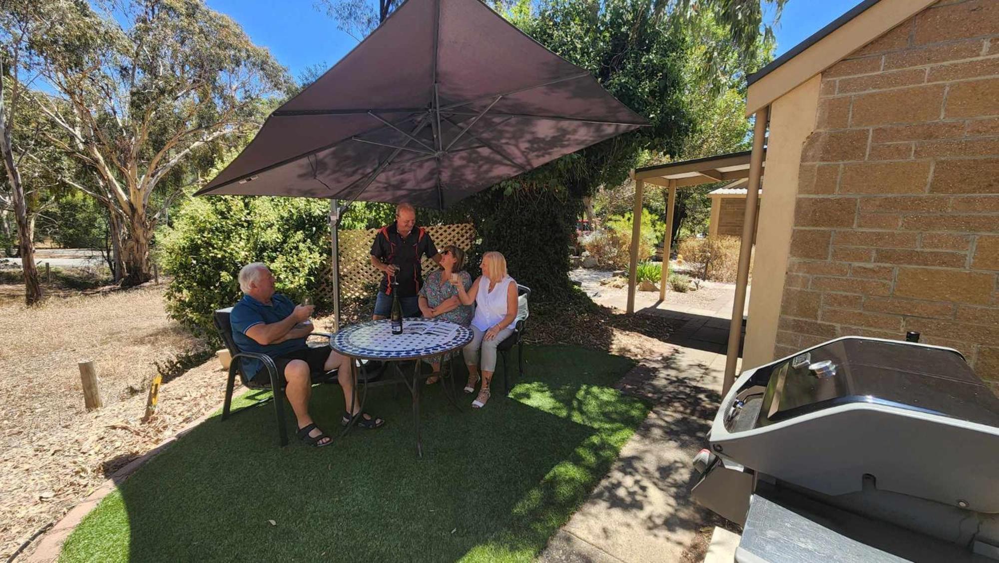 Riesling Trail & Clare Valley Cottages Room photo